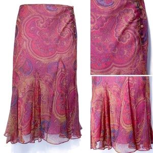 Lauren Gorgeous Full Hemline Mauve Paisley Skirt
